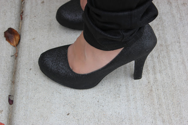 Black Glitter Pumps