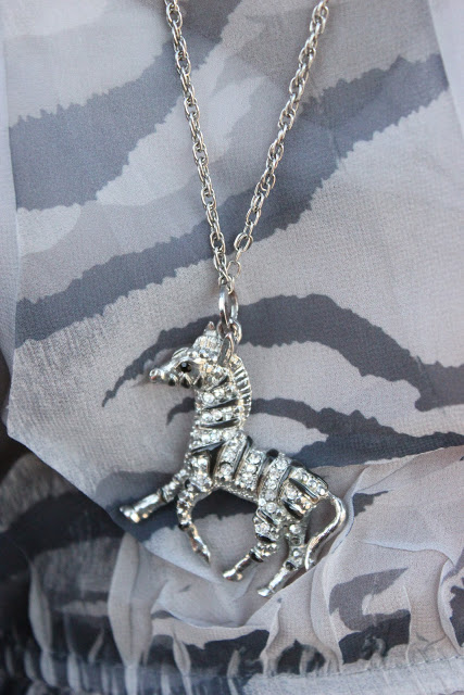 Forever 21 Zebra Necklace