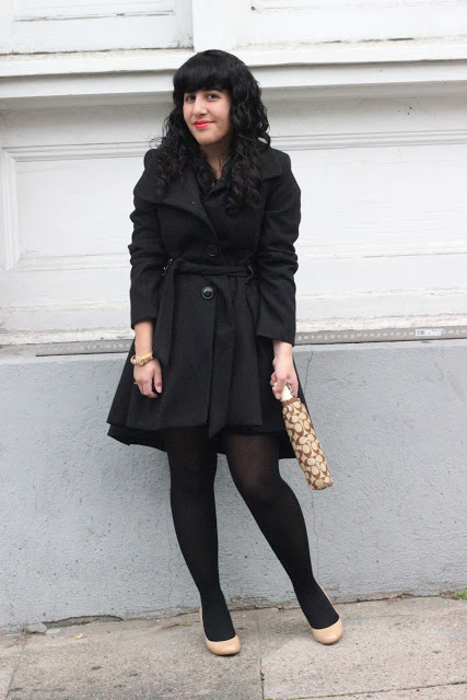 Black and Nude Winter Outfit Inspiration