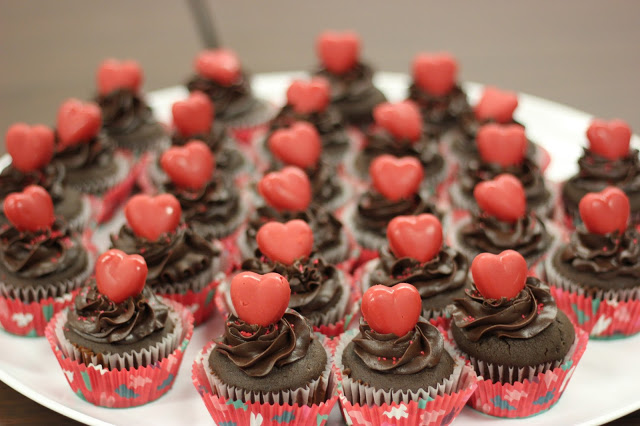 Red Chocolate Valentine's Day Cupcakes