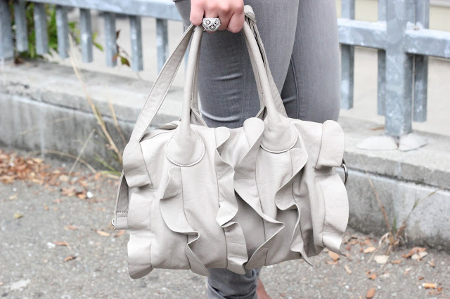 Steve Madden Nude Bruffle Satchel