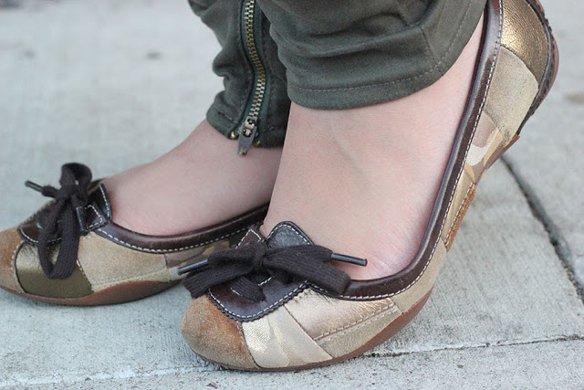 Patchwork Coach Jasmine Flats