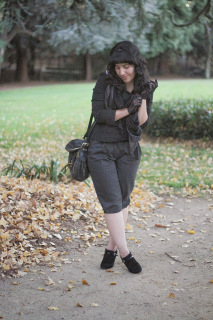 Dark Grey Fall Outfit