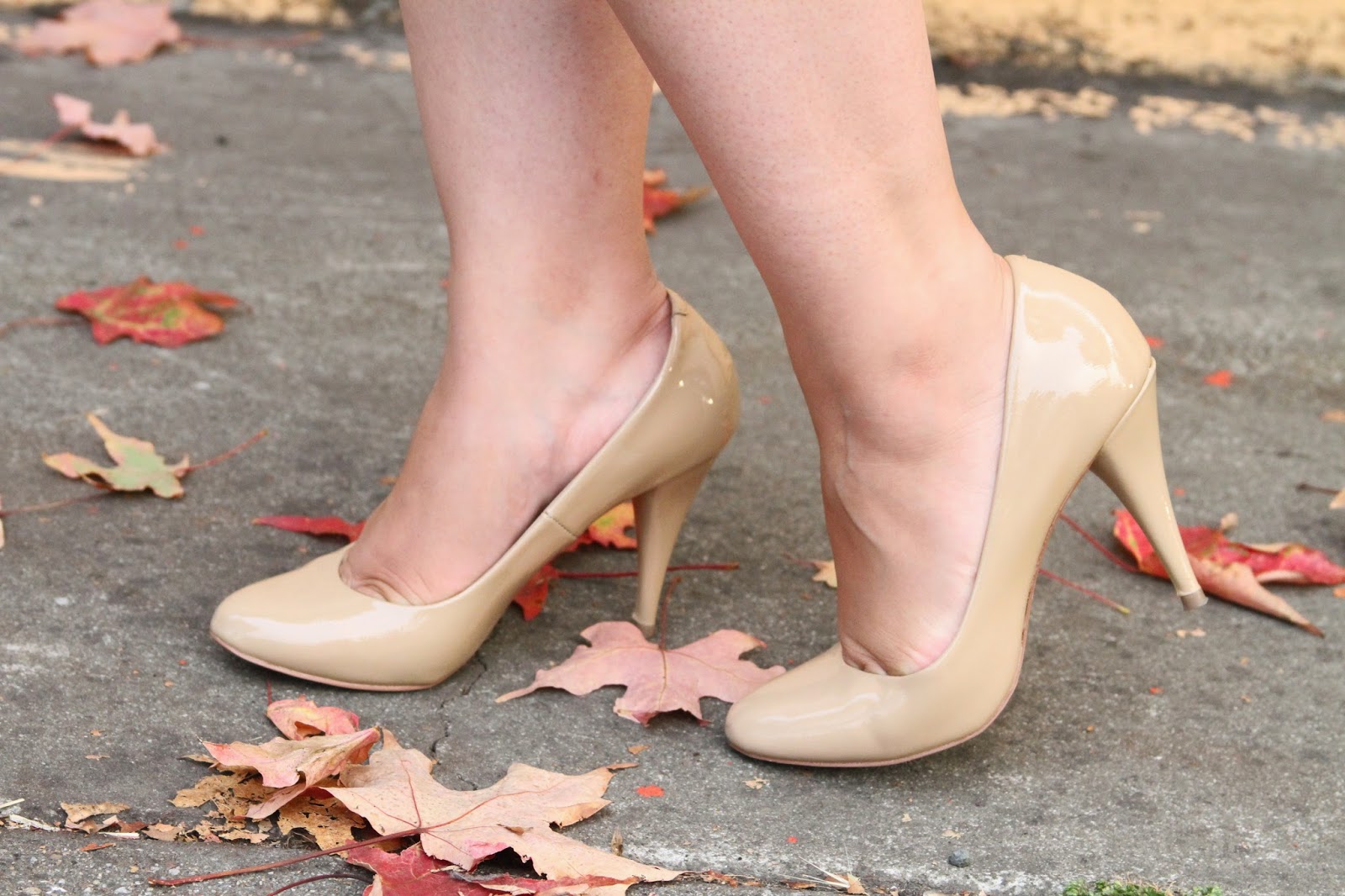 Nude Steve Madden Patent Pumps