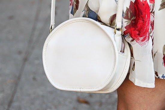 Vintage White Leather Coach Cross Body Bag