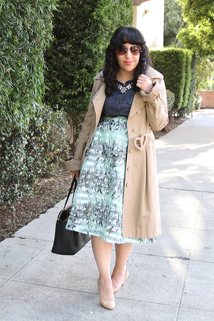 JOA Striped Midi Skirt Spring Work Outfit