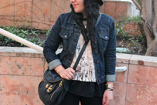 LE TOTE Denim Jacket Pink Blush Knit Top Marc Jacobs Blogger Outfit